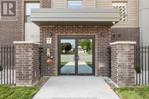 955 Ouellette Avenue Unit# 104, Windsor, ON - Outdoor With Exterior