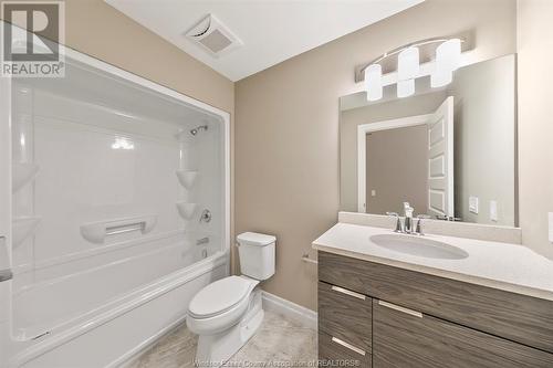 955 Ouellette Avenue Unit# 104, Windsor, ON - Indoor Photo Showing Bathroom