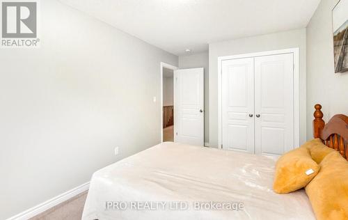 26 Jeffrey Drive, Guelph, ON - Indoor Photo Showing Bedroom