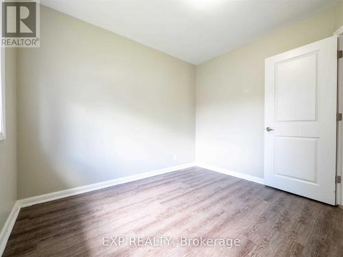 6851 Warden Avenue, Niagara Falls, ON - Indoor Photo Showing Other Room