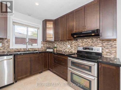 6851 Warden Avenue, Niagara Falls, ON - Indoor Photo Showing Kitchen With Stainless Steel Kitchen With Upgraded Kitchen