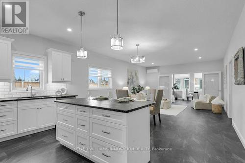 60 - 375 Mitchell Road S, North Perth, ON - Indoor Photo Showing Kitchen With Upgraded Kitchen