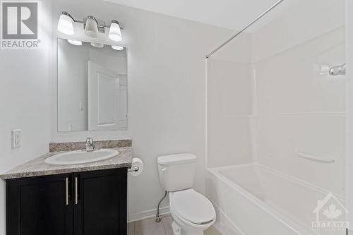 111 Westphalian Avenue, Ottawa, ON - Indoor Photo Showing Bathroom