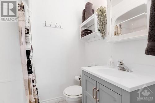 Lower level 5th bedroom ensuite - 921 Norwood Road, Westport, ON - Indoor Photo Showing Bathroom