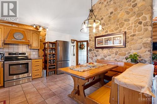 Kitchen ceramic flooring - 921 Norwood Road, Westport, ON - Indoor