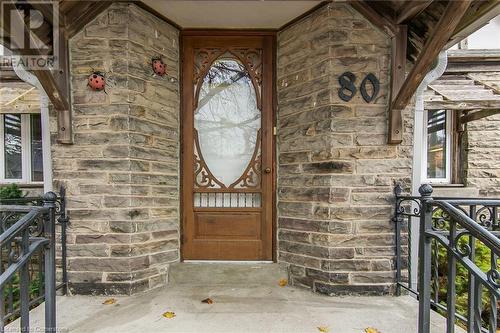 80 Highland Road W, Kitchener, ON - Outdoor