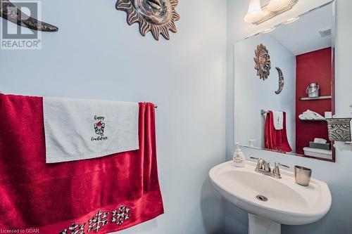 Bathroom featuring sink - 727 Zermatt Drive, Waterloo, ON - Indoor Photo Showing Bathroom