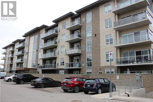 16 Markle Crescent Unit# 102, Ancaster, ON - Outdoor With Facade