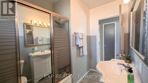 19 Larch Street, Highlands East, ON - Indoor Photo Showing Bathroom