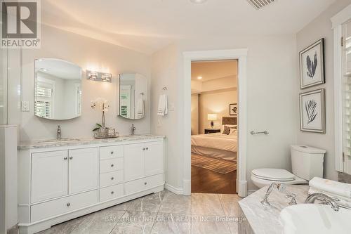 10 Stuart Avenue, Toronto, ON - Indoor Photo Showing Bathroom