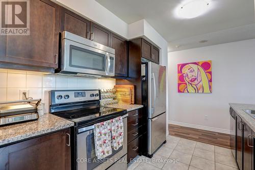 2306 - 19 Grand Trunk Crescent, Toronto, ON - Indoor Photo Showing Kitchen With Stainless Steel Kitchen With Upgraded Kitchen