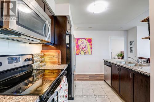 2306 - 19 Grand Trunk Crescent, Toronto, ON - Indoor Photo Showing Kitchen With Stainless Steel Kitchen With Double Sink