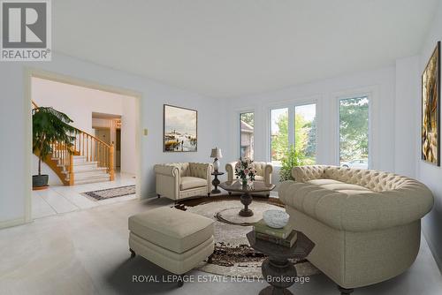 35 Harmony Hill Crescent, Richmond Hill, ON - Indoor Photo Showing Living Room