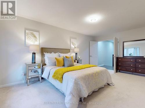 17 Winn Place, Aurora, ON - Indoor Photo Showing Bedroom