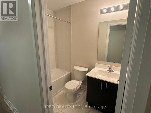 8175 Britannia Road, Milton, ON - Indoor Photo Showing Bathroom