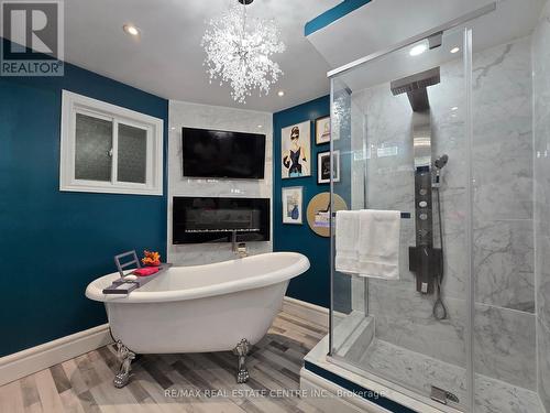 1 Brydon Crescent, Brampton, ON - Indoor Photo Showing Bathroom