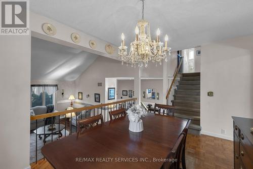 107 Royal Palm Drive, Brampton, ON - Indoor Photo Showing Dining Room