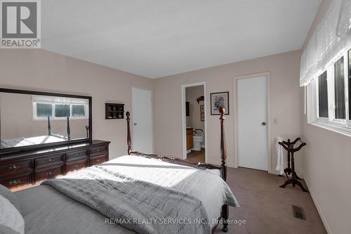 107 Royal Palm Drive, Brampton, ON - Indoor Photo Showing Bedroom