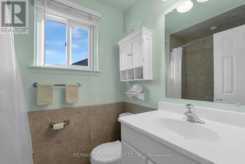 107 Royal Palm Drive, Brampton, ON - Indoor Photo Showing Bathroom