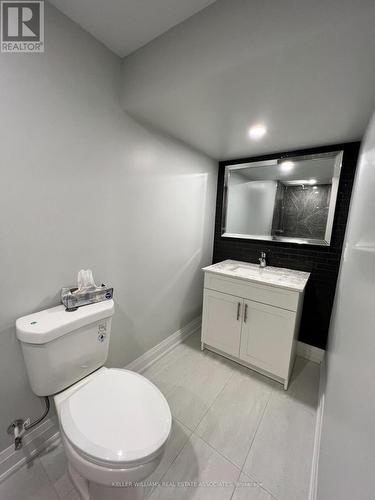 22 St James Unit C Street, Brantford, ON - Indoor Photo Showing Bathroom