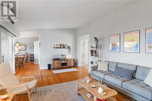 490 Glengarry Place, Fredericton, NB - Indoor Photo Showing Living Room