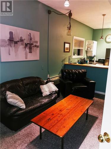 10 Campbell Street E, Little Current, ON - Indoor Photo Showing Living Room