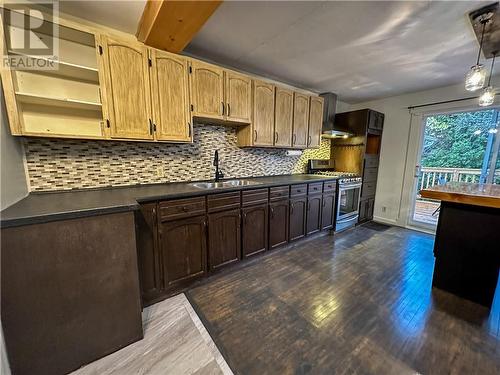 10 Campbell Street E, Little Current, ON - Indoor Photo Showing Kitchen