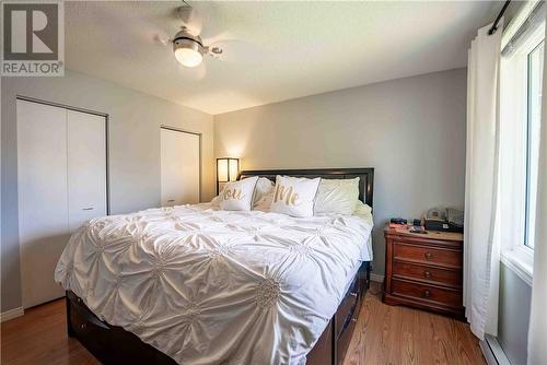 336 Third Avenue, Sudbury, ON - Indoor Photo Showing Bedroom