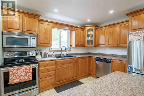 336 Third Avenue, Sudbury, ON - Indoor Photo Showing Kitchen With Stainless Steel Kitchen With Double Sink