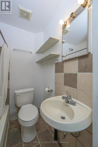 Main floor ensuite - 22919 Hagerty Road, Newbury, ON - Indoor Photo Showing Bathroom