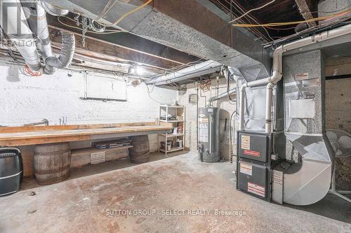 19 Hume Street, London, ON - Indoor Photo Showing Basement