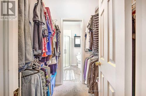 1090 Shelborne Place, London, ON - Indoor With Storage