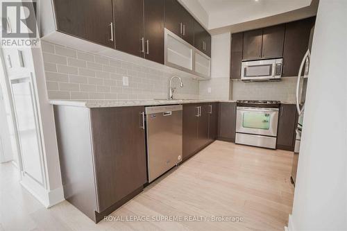 1501 - 90 Stadium Road, Toronto, ON - Indoor Photo Showing Kitchen