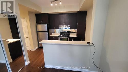 82 - 5035 Oscar Peterson Boulevard, Mississauga, ON - Indoor Photo Showing Kitchen