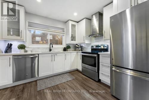 179 - 2050 Upper Middle Road, Burlington, ON - Indoor Photo Showing Kitchen With Stainless Steel Kitchen With Upgraded Kitchen