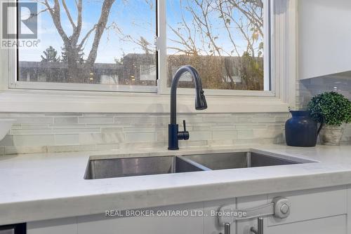 179 - 2050 Upper Middle Road, Burlington, ON - Indoor Photo Showing Kitchen With Double Sink