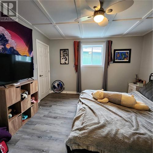 70 Mcintyre Street, Nairn Centre, ON - Indoor Photo Showing Bedroom