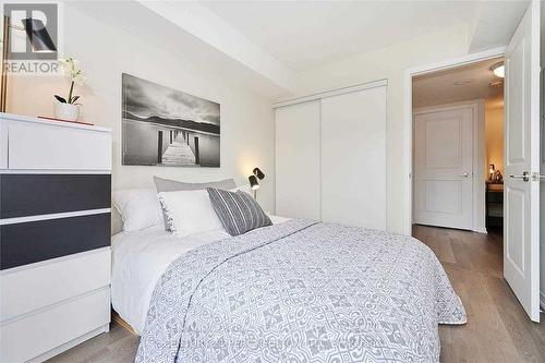 315 - 90 Orchid Place Drive, Toronto, ON - Indoor Photo Showing Bedroom