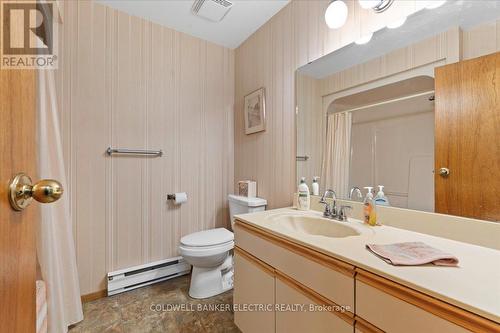 4 - 645 Whitaker Street, Peterborough (Ashburnham), ON - Indoor Photo Showing Bathroom