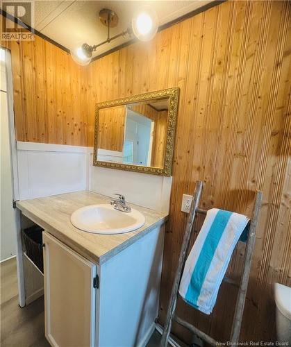 85 Biddington Avenue, Lakeville, NB - Indoor Photo Showing Bathroom