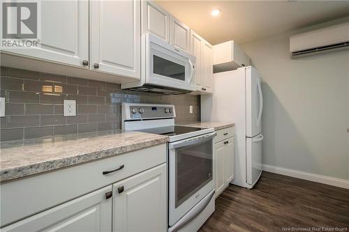 26 Parkview Lane, Sussex, NB - Indoor Photo Showing Kitchen