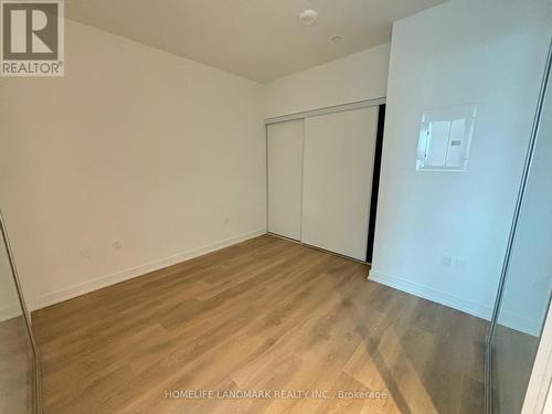 609 - 117 Broadway Avenue, Toronto, ON - Indoor Photo Showing Other Room