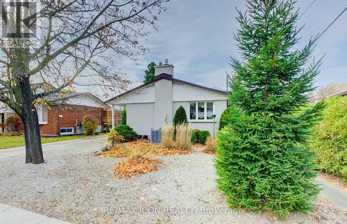 52 Brentwood Drive, Guelph, ON - Outdoor