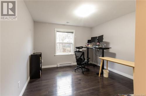 44 Poitou, Dieppe, NB - Indoor Photo Showing Office