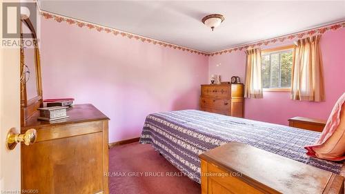 87 Isthmus Bay Road, Northern Bruce Peninsula, ON - Indoor Photo Showing Bedroom