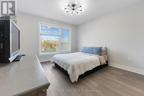 318 River Road, Welland (768 - Welland Downtown), ON - Indoor Photo Showing Bedroom