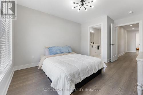 318 River Road, Welland (768 - Welland Downtown), ON - Indoor Photo Showing Bedroom