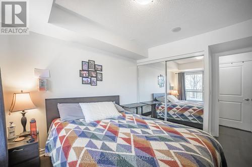 211 - 27 Rean Drive, Toronto, ON - Indoor Photo Showing Bedroom