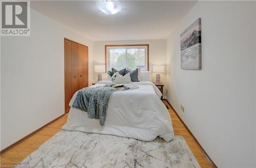 52 Brentwood Drive, Guelph, ON - Indoor Photo Showing Bedroom