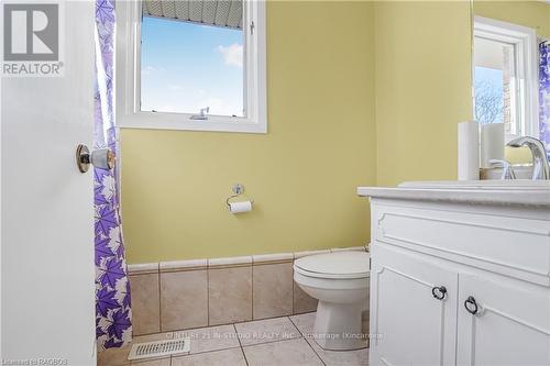 1020 West Street, Kincardine, ON - Indoor Photo Showing Kitchen